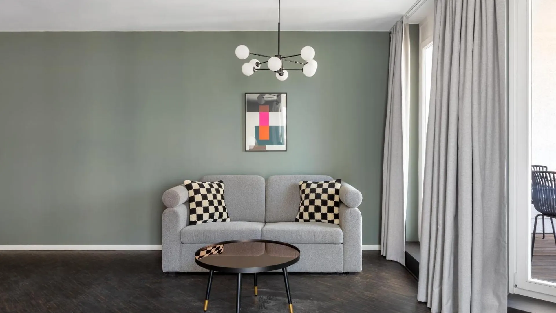 Almodovar Hotel Berlin - Biohotel 4*,